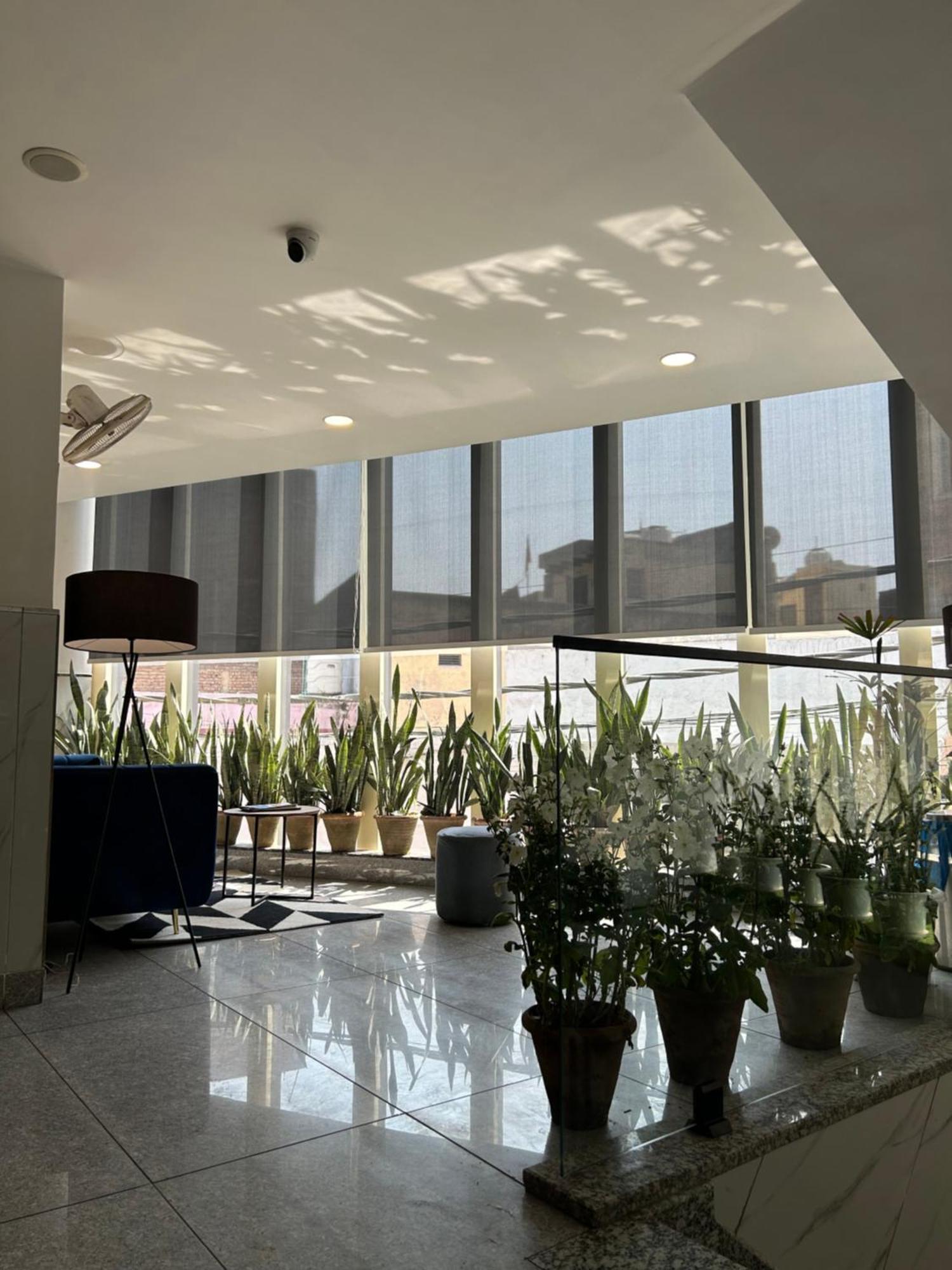 Gallivanto Inn Delhi  Esterno foto