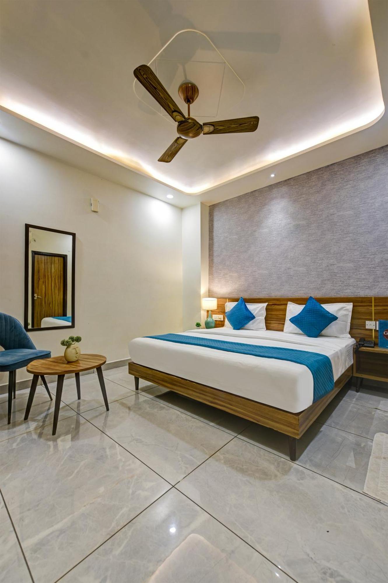 Gallivanto Inn Delhi  Esterno foto