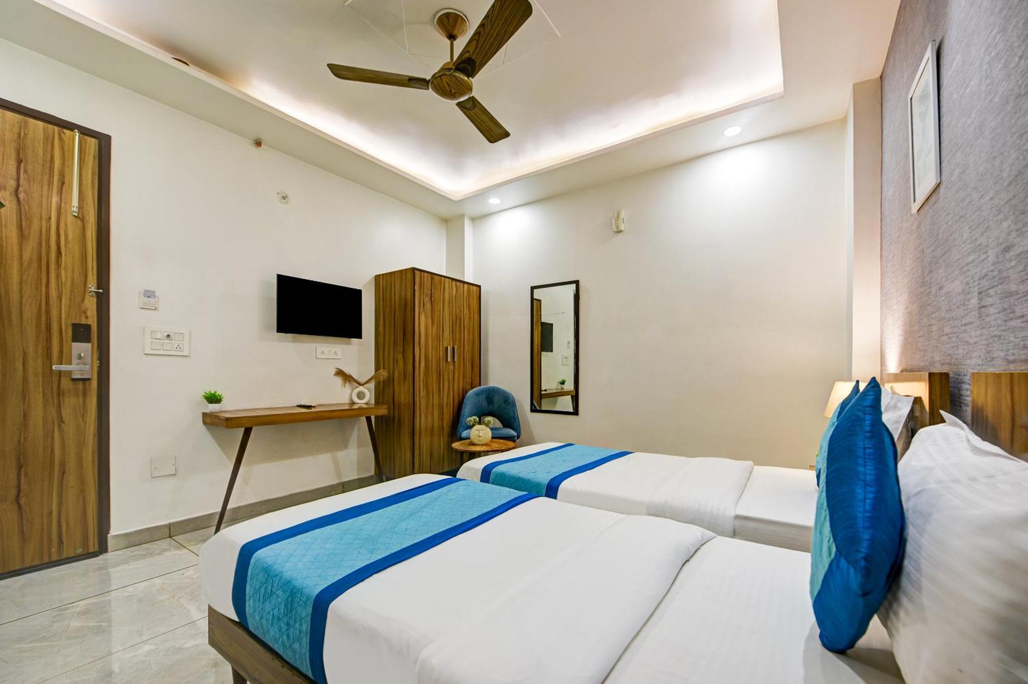 Gallivanto Inn Delhi  Esterno foto